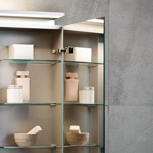 Keuco Royal L1 650mm 2-Door LED Mirror Cabinet 5 Keuco Royal L1 650mm 2-Door LED Mirror Cabinet - Image 3